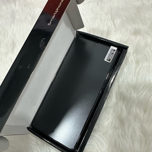 Foxx A65L Smartphone - Android - Picture 2 of 7